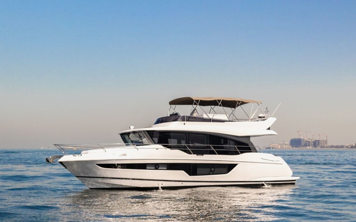 Sky Walker Fly X53 Sport yacht in Dubai