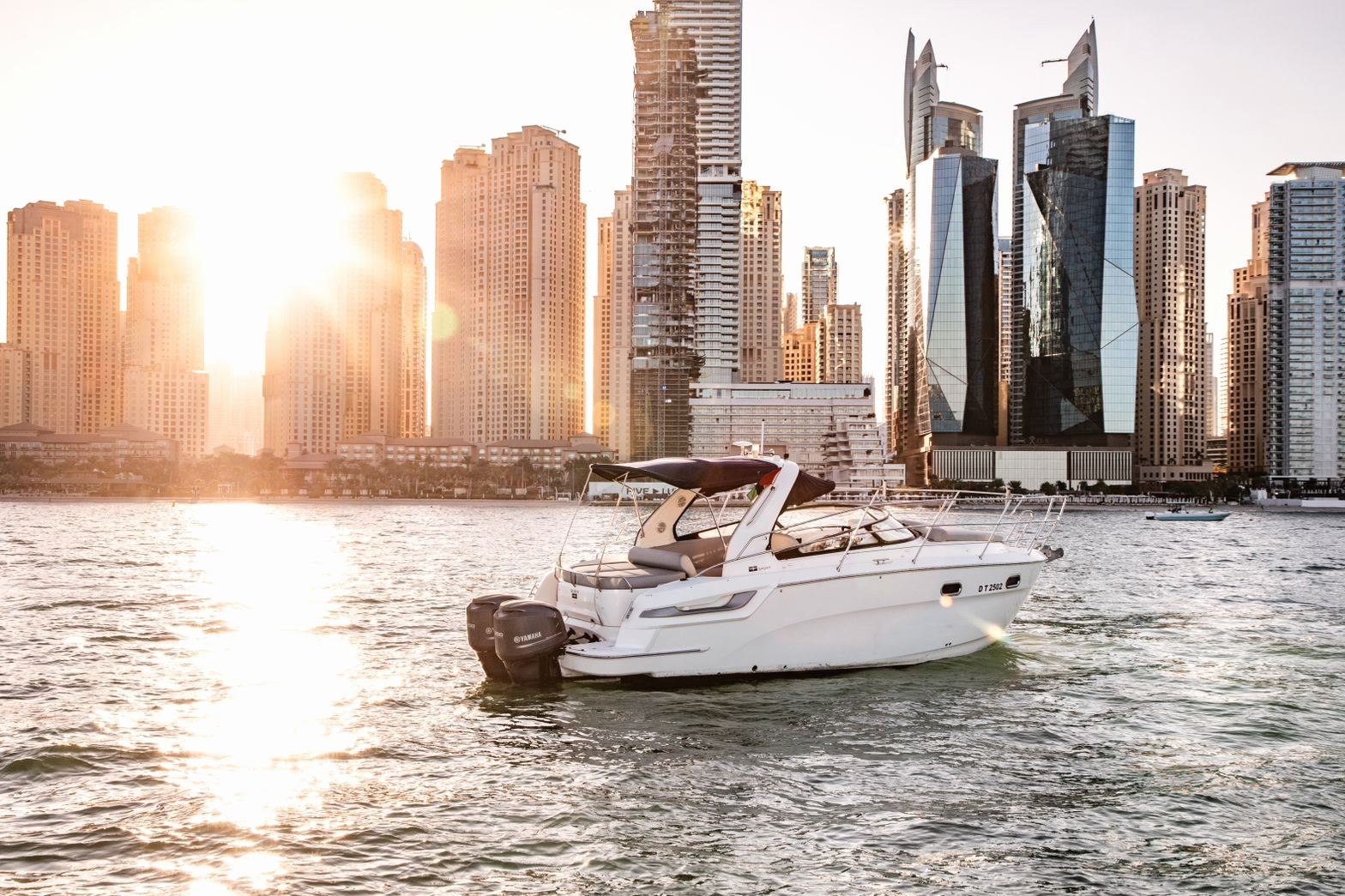 Nora yacht, image 3