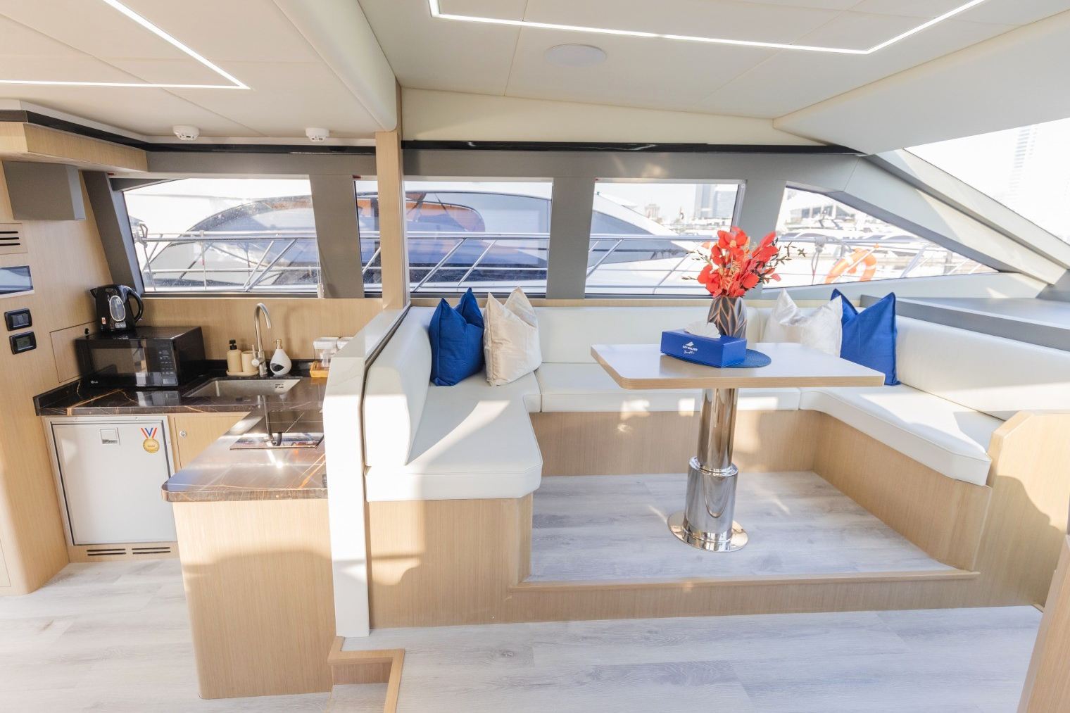 Sky Walker Ace yacht, image 10