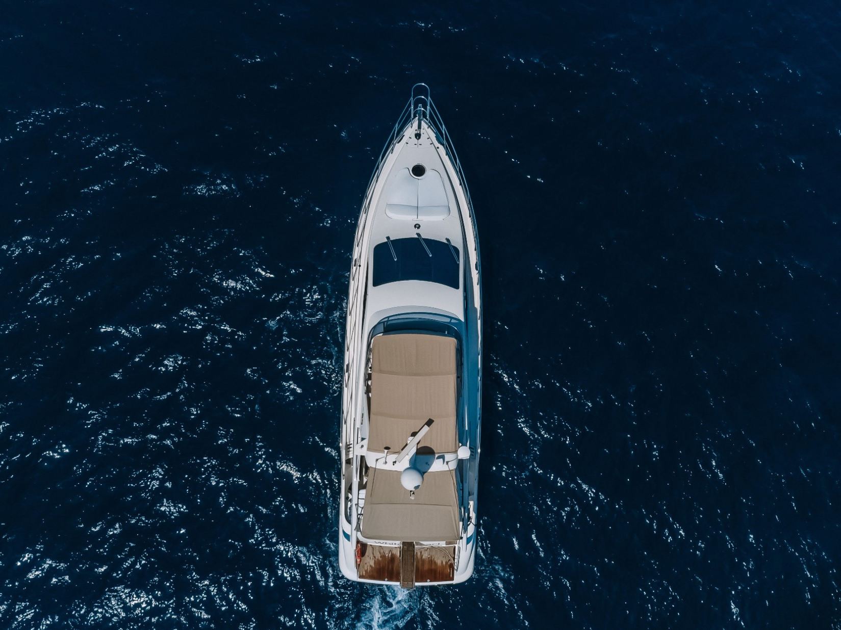 Azimut White Pearl yacht, image 7