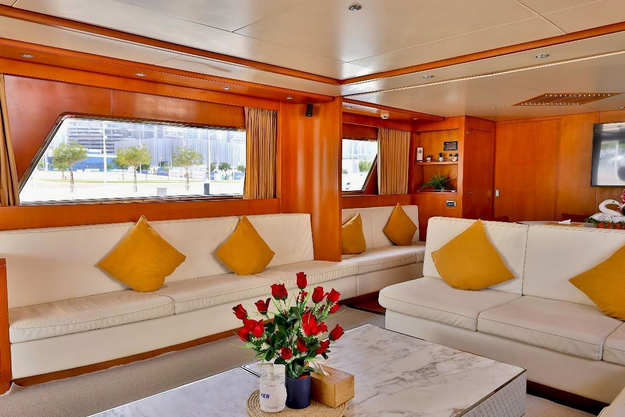 San Lorenzo yacht, image 7