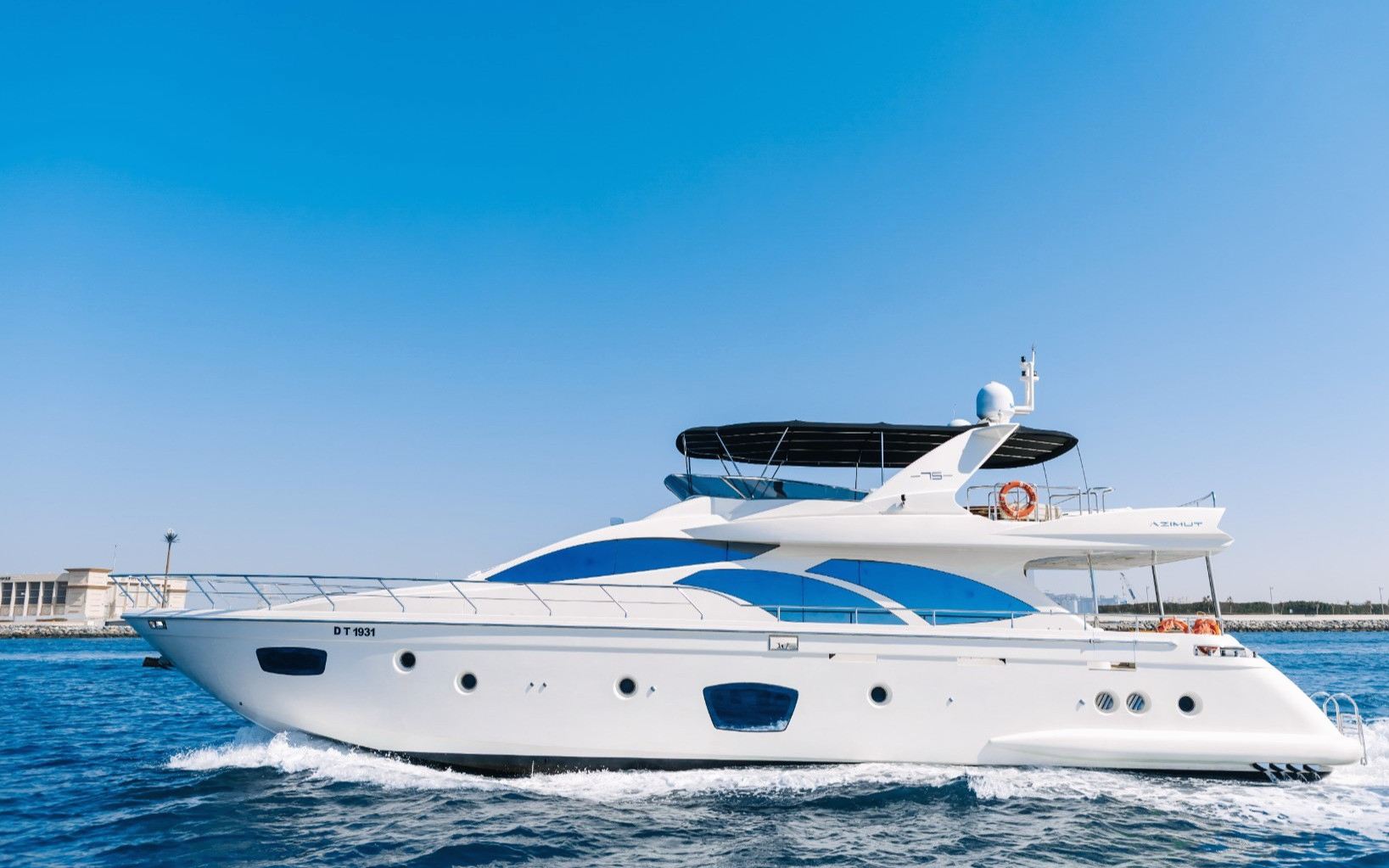 Azimut Viktoria yacht in Dubai