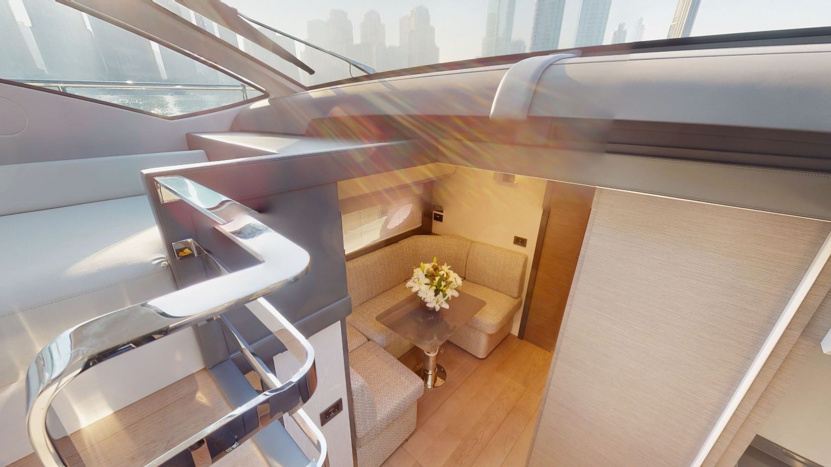 Pershing 5X Pearl White yacht, image 13
