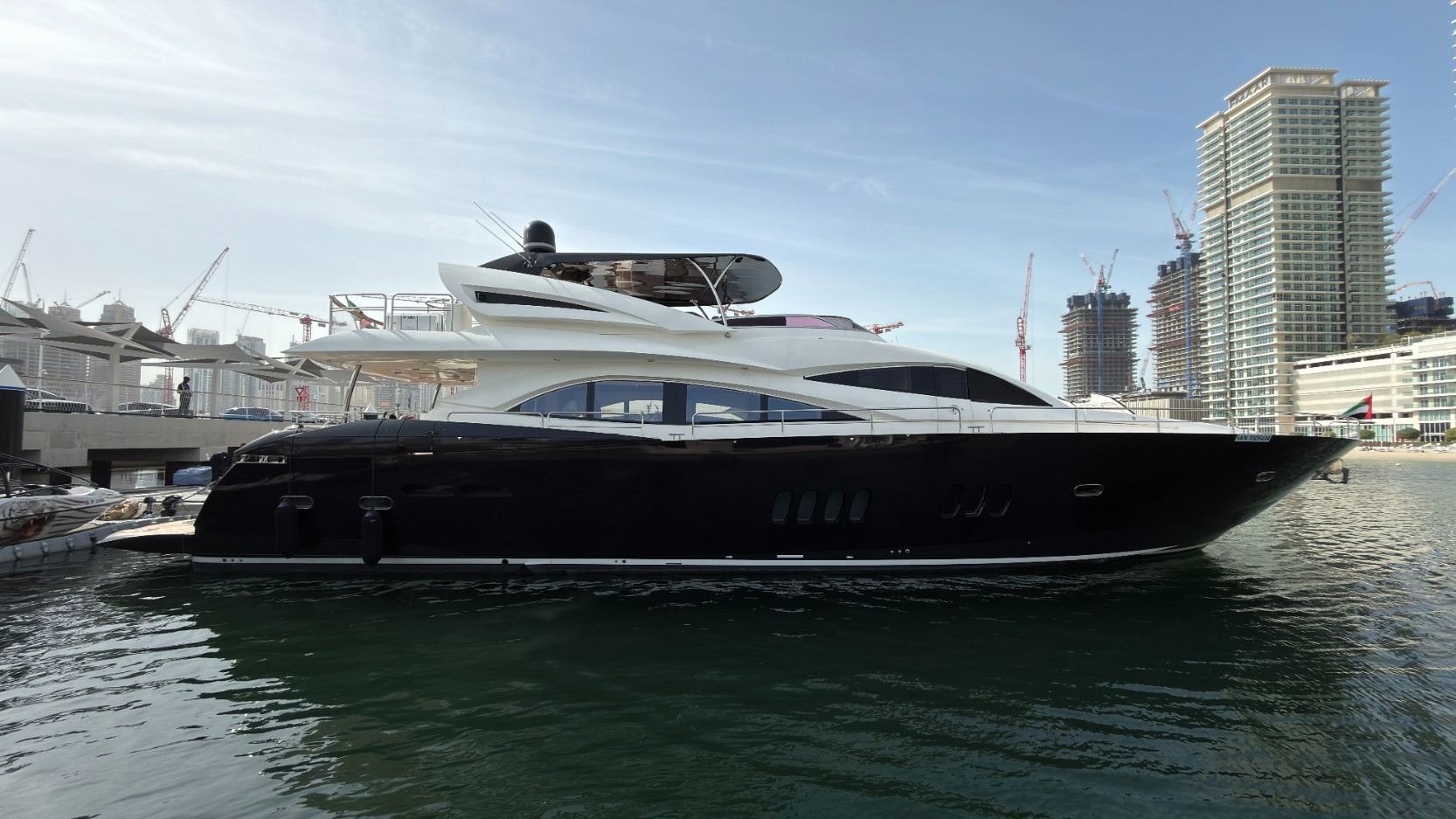 Sunseeker Aarna yacht in Dubai