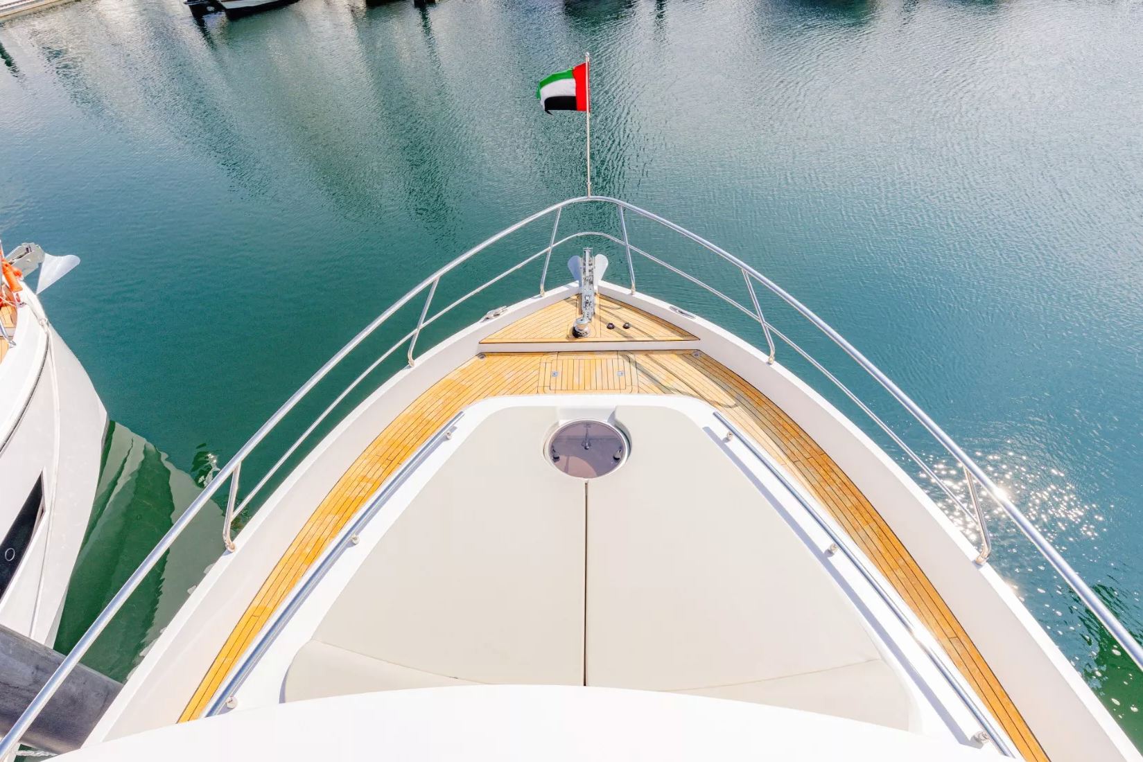 Sky Walker Reno yacht, image 11