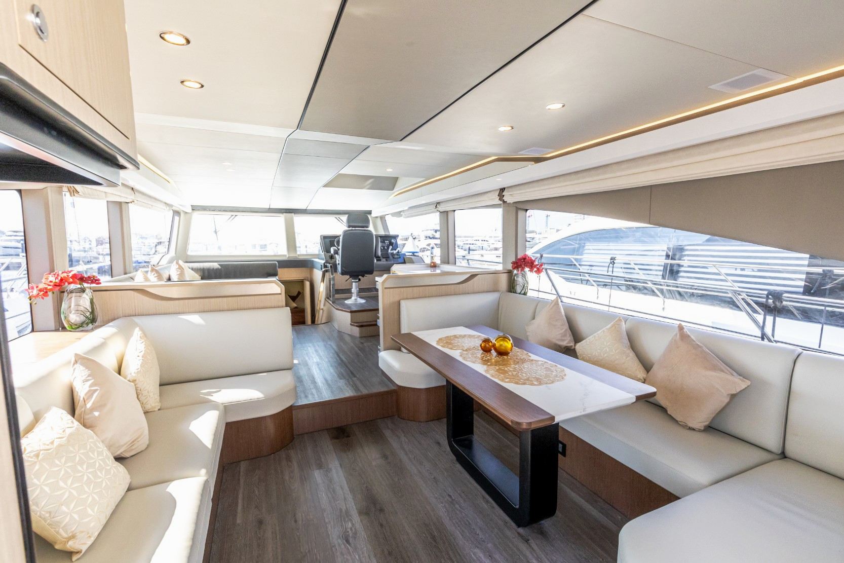 Sky Walker Fly X53 Sport yacht, image 2