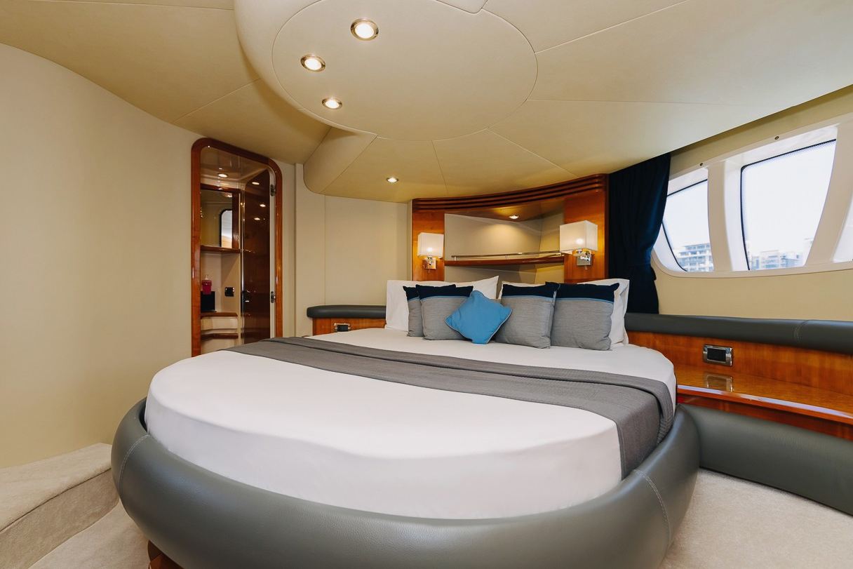 Azimut 8ofUs yacht, image 8